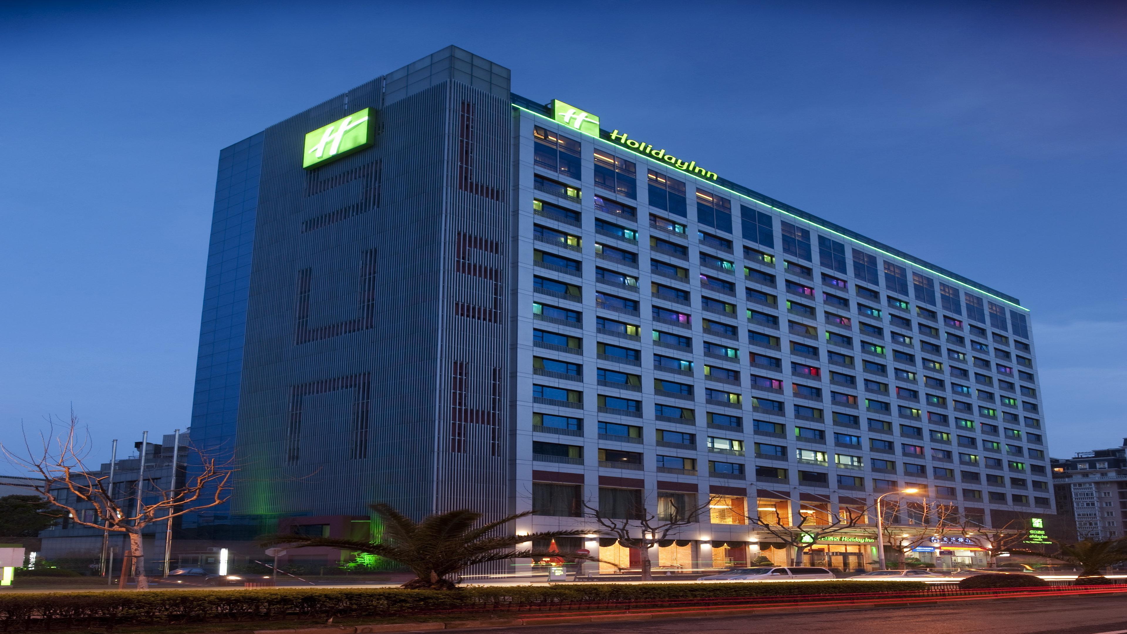 Hotel Pudong Nanpu By Ihg 4*