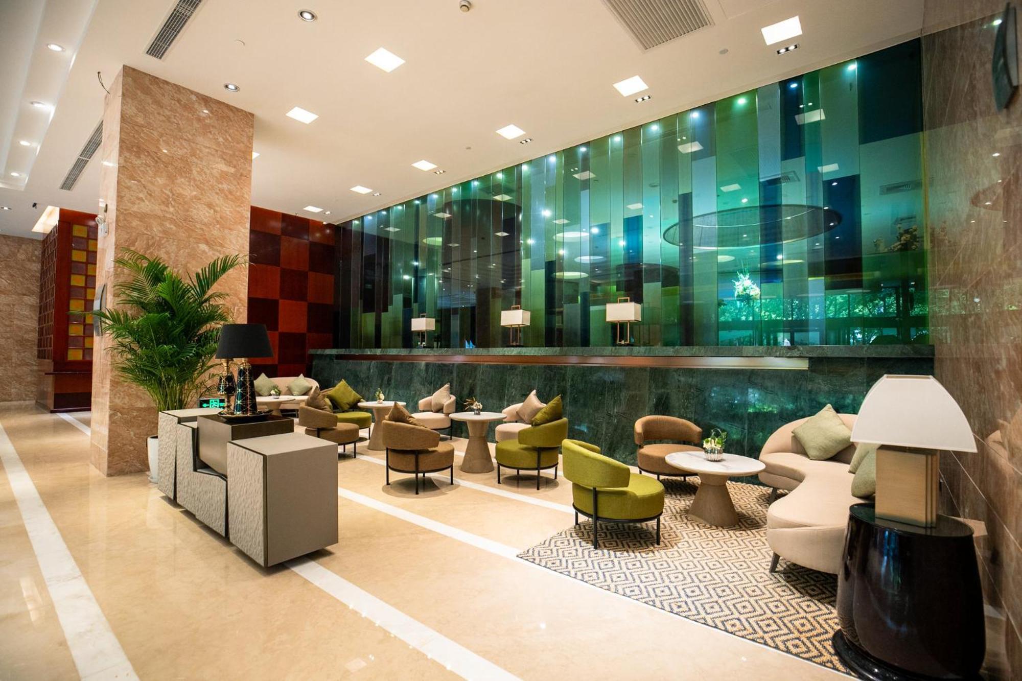 Pudong Nanpu By Ihg Hotel